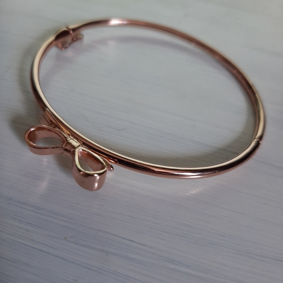 Kate spade rose gold bow bracelet